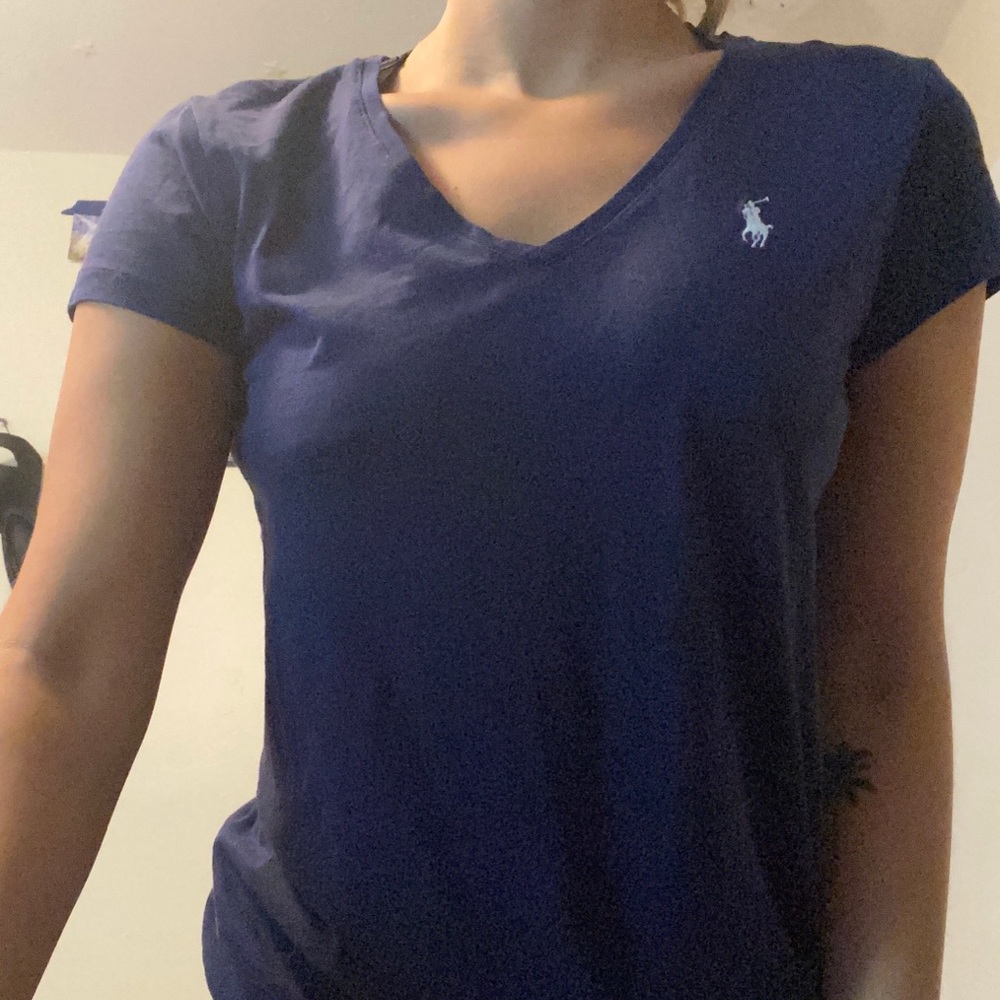 Polo v neck